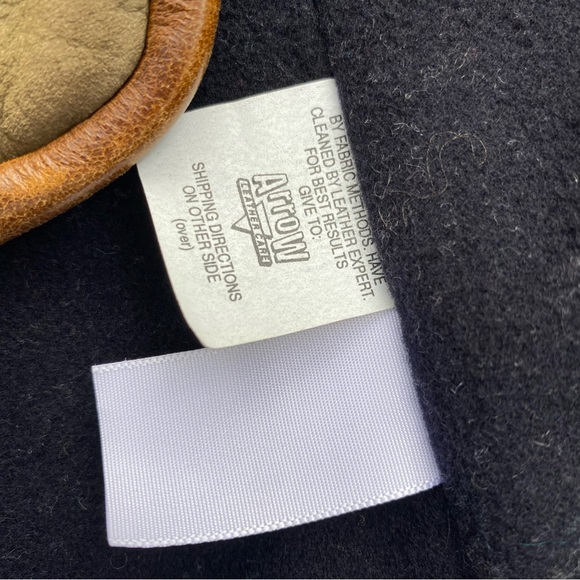 Lone Pine Vest - Picture 4 of 5